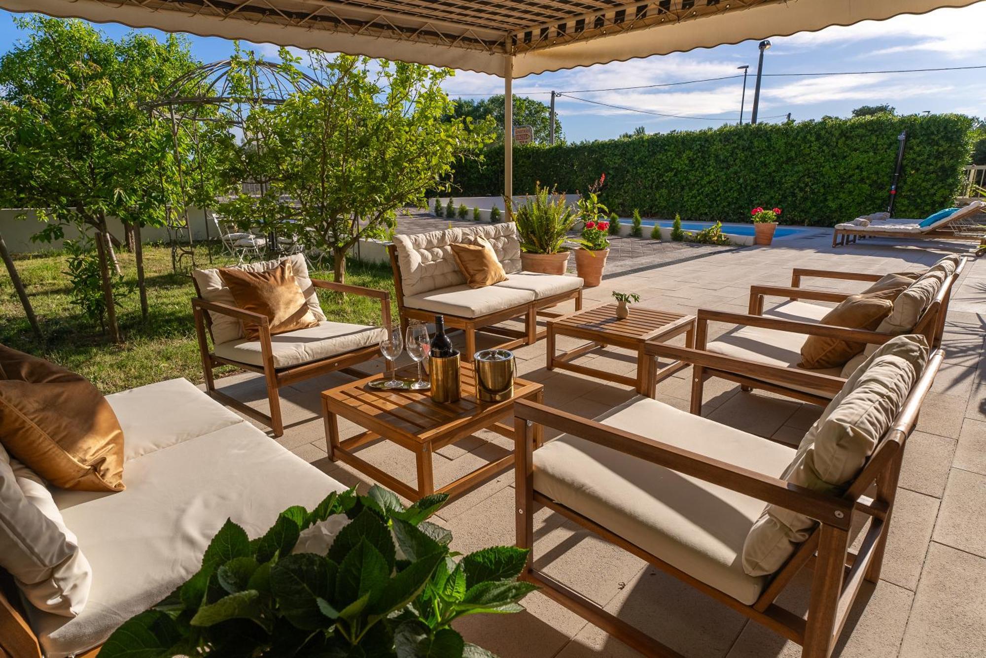 Storge Boutique Bed & Breakfast Omis Luaran gambar